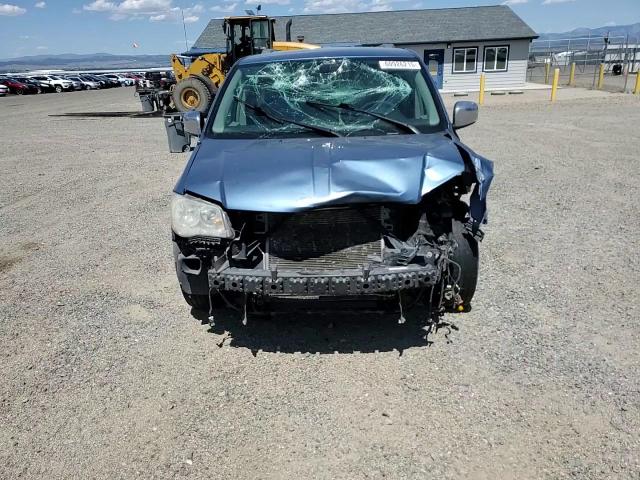 2011 Chrysler Town & Country Touring L VIN: 2A4RR8DG3BR746710 Lot: 60926215