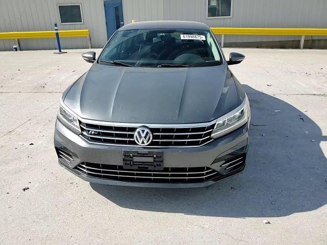 2017 Volkswagen Passat R-Line VIN: 1VWDT7A38HC084814 Lot: 61998875