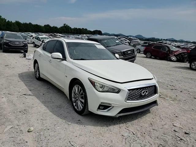 2018 Infiniti Q50 Luxe VIN: JN1EV7AP4JM352281 Lot: 62262735