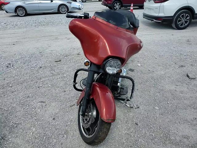2011 Harley-Davidson Flhx VIN: 1HD1KBM16BB638899 Lot: 62077875