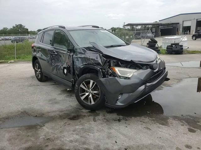 2017 Toyota Rav4 Xle VIN: JTMWFREV7HD101560 Lot: 62959295