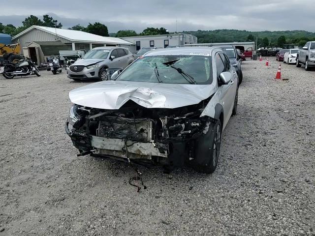 2018 Buick Regal Tourx Essence VIN: W04GV8SX3J1162722 Lot: 59581295