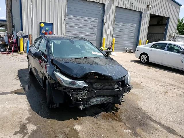 2018 Chevrolet Cruze Lt VIN: 3G1BE6SM9JS563211 Lot: 58672535