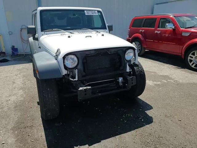 2013 Jeep Wrangler Unlimited Sport VIN: 1C4BJWDG7DL630912 Lot: 58775245