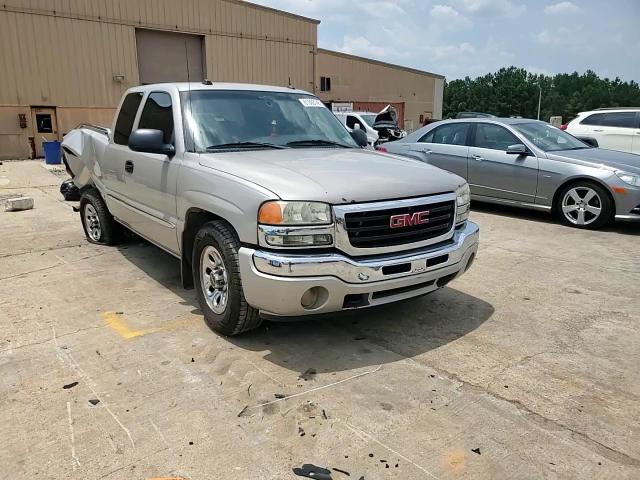 2005 GMC New Sierra C1500 VIN: 1GTEC19T15Z100109 Lot: 61802145