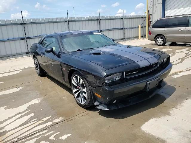 2013 Dodge Challenger Srt-8 VIN: 2C3CDYCJ1DH668254 Lot: 62082365