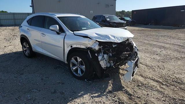 2017 Lexus Nx 200T Base VIN: JTJBARBZ3H2104873 Lot: 61271175
