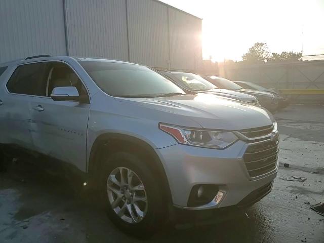 2018 Chevrolet Traverse Lt VIN: 1GNERGKW5JJ228536 Lot: 62582815