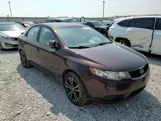 2010 Kia Forte Ex VIN: KNAFU4A25A5811137 Lot: 60651545