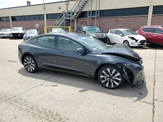 2025 Tesla Model 3 VIN: 5YJ3E1EB2SF938813 Lot: 61744085