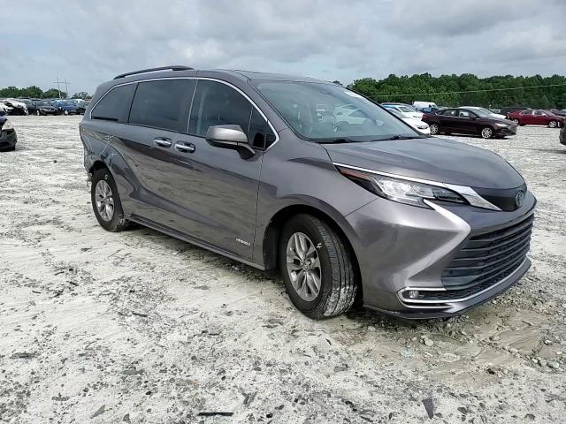 2021 Toyota Sienna Xle VIN: 5TDYRKEC4MS053102 Lot: 60644745