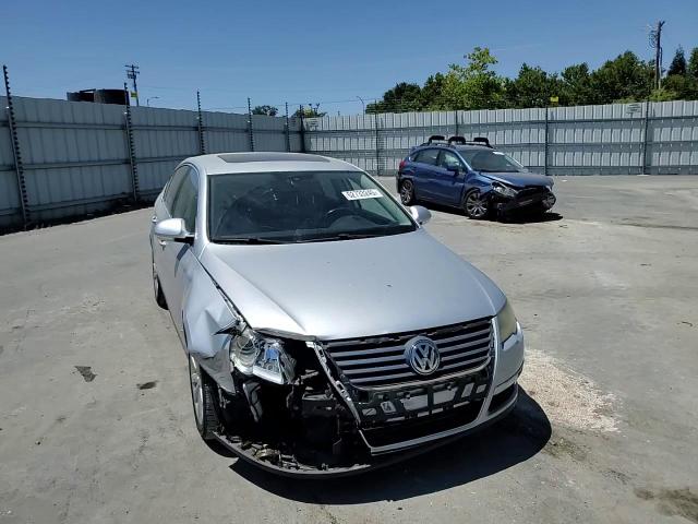 2006 Volkswagen Passat 3.6L Luxury VIN: WVWEU73C76P095410 Lot: 62733245