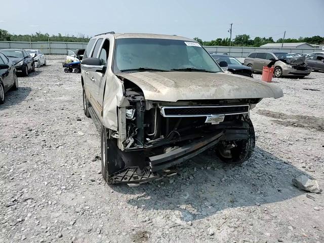 2010 Chevrolet Suburban C1500 Ls VIN: 1GNUCHE00AR127870 Lot: 58089215