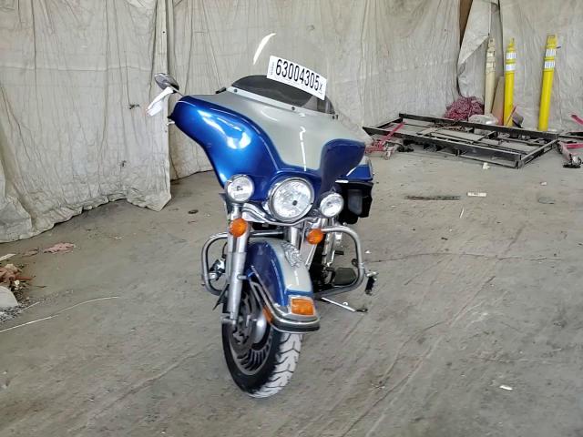 2010 Harley-Davidson Flhtc VIN: 1HD1FF416AB612054 Lot: 63004305