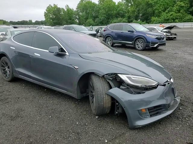 2017 Tesla Model S VIN: 5YJSA1E13HF199345 Lot: 61021655