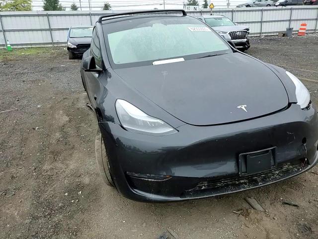 2025 Tesla Model Y VIN: 7SAYGDED8SF227655 Lot: 62335005