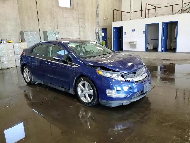2013 Chevrolet Volt VIN: 1G1RB6E49DU105823 Lot: 61767035