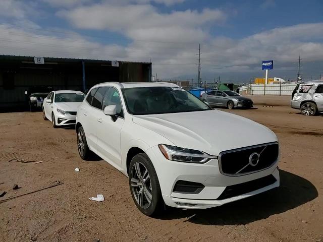 2021 Volvo Xc60 T5 Momentum VIN: YV4102RK0M1734008 Lot: 62036765