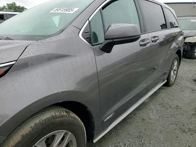 2021 Toyota Sienna Le VIN: 5TDKRKEC9MS025138 Lot: 59515985