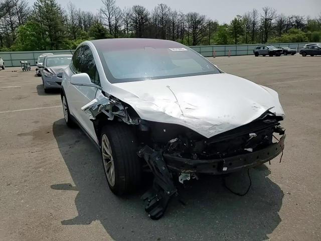 2018 Tesla Model X VIN: 5YJXCBE23JF103119 Lot: 58575065