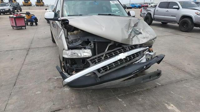 2000 Chevrolet Silverado C1500 VIN: 2GCEC19T7Y1400427 Lot: 59671395