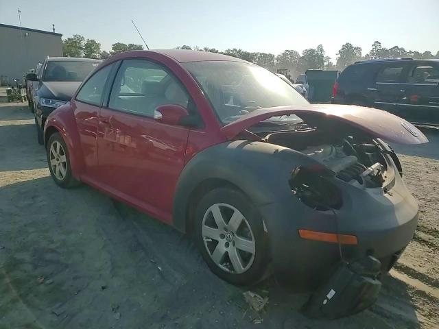 2007 Volkswagen New Beetle 2.5L VIN: 3VWPW31C07M506195 Lot: 61638195