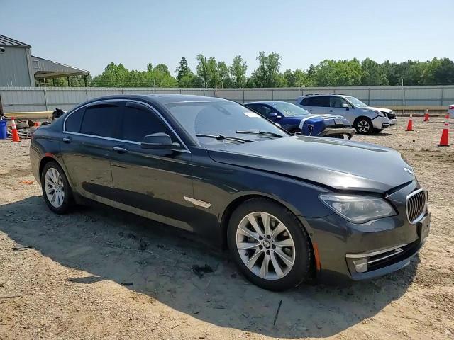 2015 BMW 740 I VIN: WBAYA6C52FD827068 Lot: 61811055