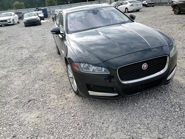 2017 Jaguar Xf Premium VIN: SAJBJ4BN0HCY32018 Lot: 59593805