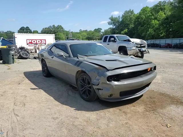 2017 Dodge Challenger Sxt VIN: 2C3CDZAG0HH637922 Lot: 60135175