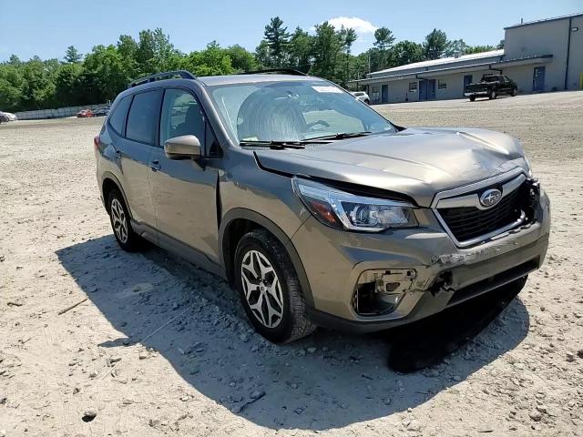 2020 Subaru Forester Premium VIN: JF2SKAJC6LH589127 Lot: 62231615