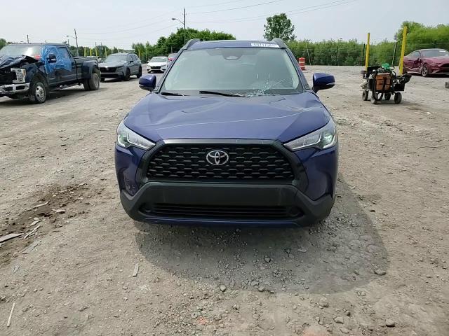 2023 Toyota Corolla Cross Le VIN: 7MUBAABGXPV058040 Lot: 60717565