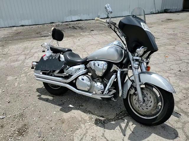 2006 Honda Vtx1300 R VIN: 1HFSC52666A302786 Lot: 61332055
