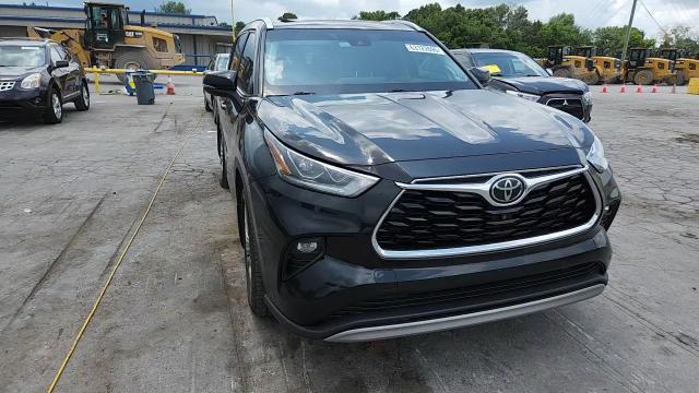 2021 Toyota Highlander Platinum VIN: 5TDFZRBH3MS079545 Lot: 63122695