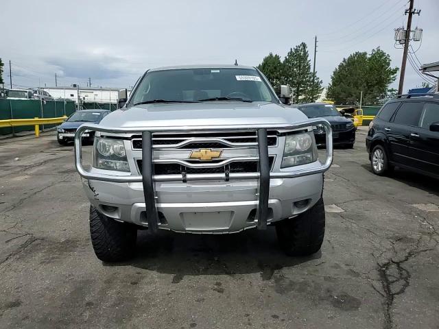 2012 Chevrolet Suburban K1500 Lt VIN: 1GNSKJE77CR186349 Lot: 59309105