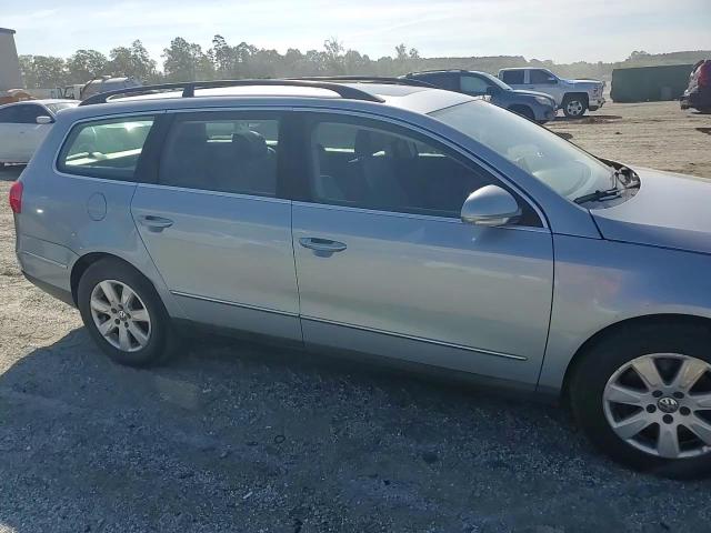 2007 Volkswagen Passat 2.0T Wagon Value VIN: WVWLK73C87E002226 Lot: 61066295