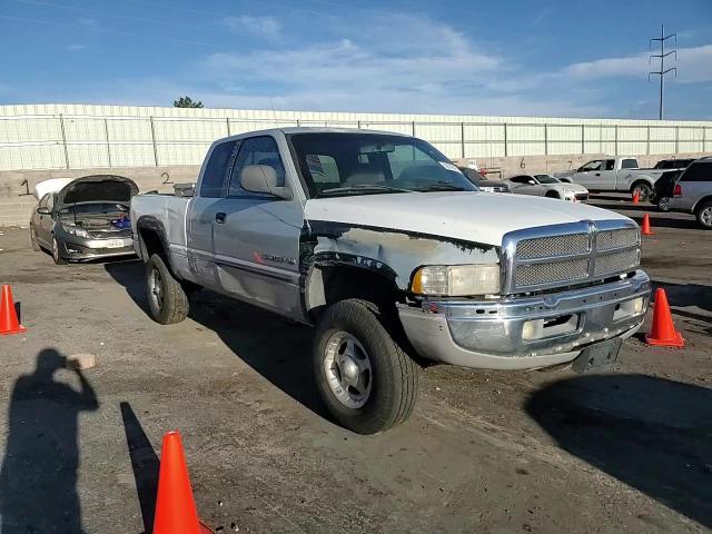 1999 Dodge Ram 1500 VIN: 3B7HF13Z5XG247702 Lot: 62019415
