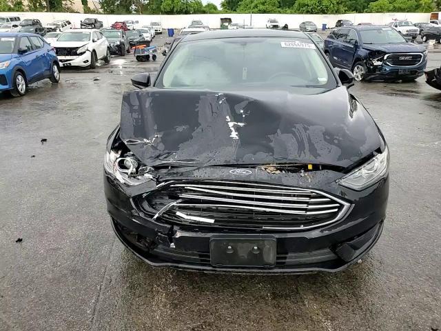 2018 Ford Fusion Se VIN: 3FA6P0H7XJR109855 Lot: 62866975