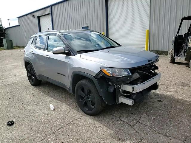 2018 Jeep Compass Latitude VIN: 3C4NJDBB1JT304175 Lot: 62950075