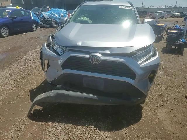 2020 Toyota Rav4 Xle VIN: 2T3P1RFV7LC099758 Lot: 62161885
