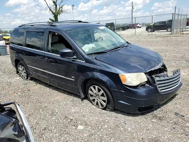 2009 Chrysler Town & Country Touring VIN: 2A8HR54119R670757 Lot: 62468185