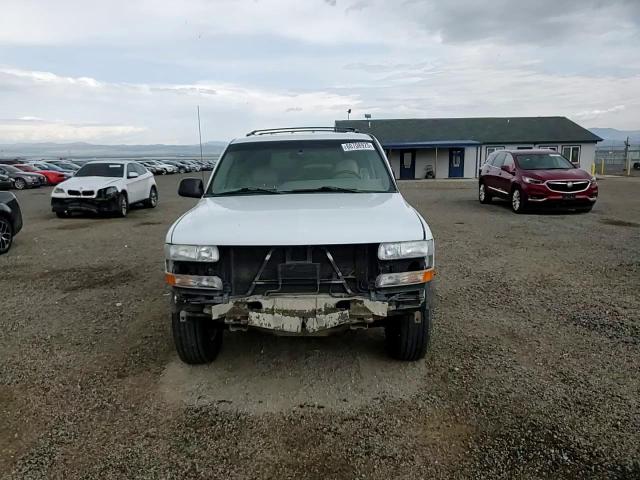 2000 Chevrolet Tahoe K1500 VIN: 1GNEK13T1YJ170876 Lot: 60708925