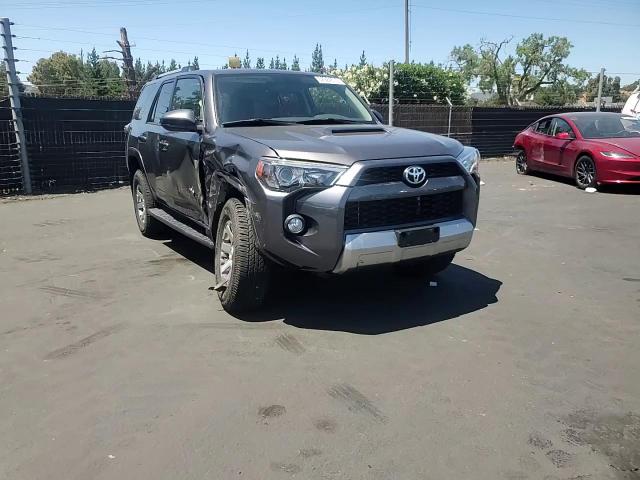 2015 Toyota 4Runner Sr5/Sr5 Premium VIN: JTEBU5JR9F5226813 Lot: 62924615