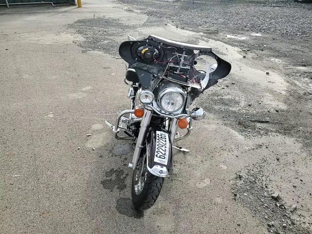 2006 Harley-Davidson Flhrci VIN: 1HD1FRW1X6Y668419 Lot: 62292265