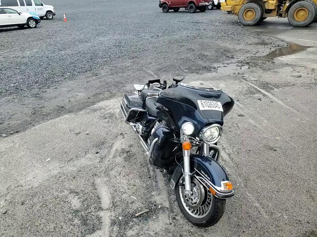 2013 Harley-Davidson Flhtcu Ultra Classic Electra Glide VIN: 1HD1FCM13DB607042 Lot: 61026345