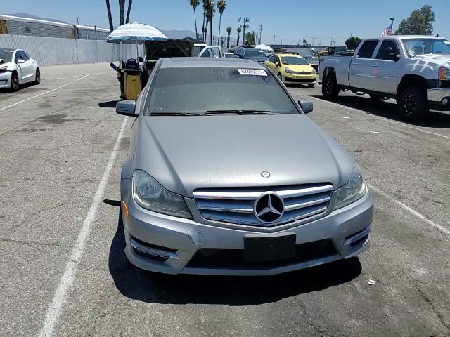 2013 Mercedes-Benz C 250 VIN: WDDGF4HB5DR264834 Lot: 62896595