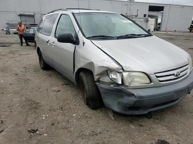 2001 Toyota Sienna Ce VIN: 4T3ZF19C31U403962 Lot: 61254035