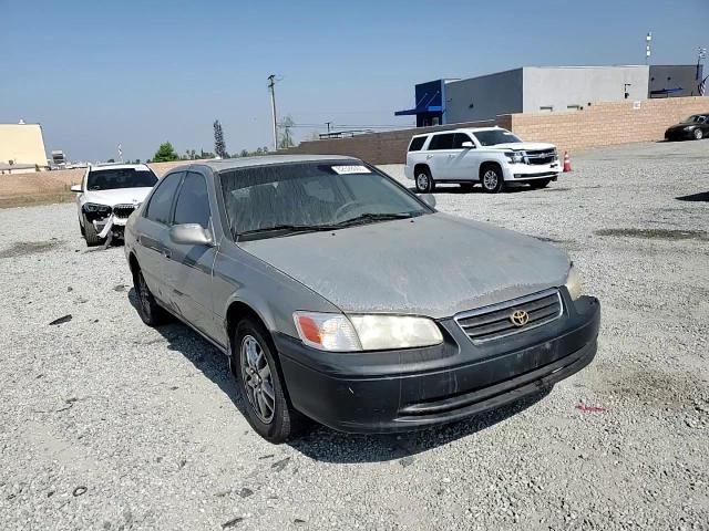 2000 Toyota Camry Le VIN: JT2BF28K6Y0265311 Lot: 62528065