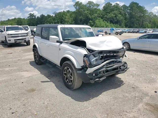 2023 Ford Bronco Base VIN: 1FMDE5BH2PLB67886 Lot: 60964835