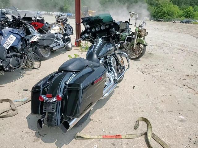 2015 Harley-Davidson Flhxs Street Glide Special VIN: 1HD1KRM10FB659438 Lot: 59292635