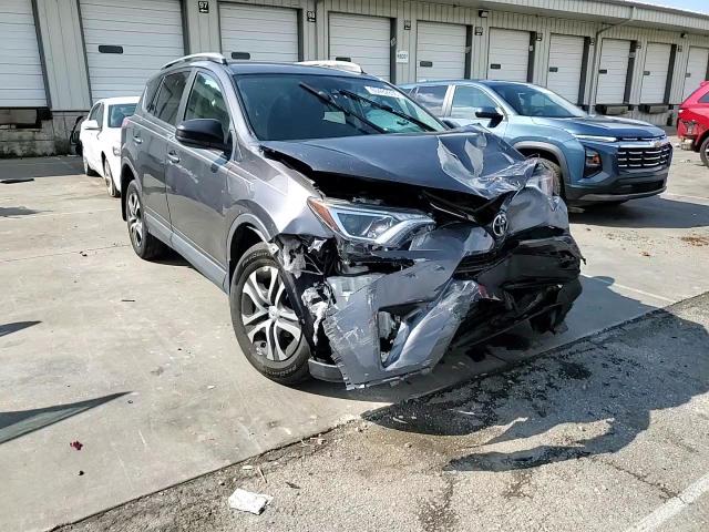 2017 Toyota Rav4 Le VIN: 2T3BFREV1HW620198 Lot: 60462855